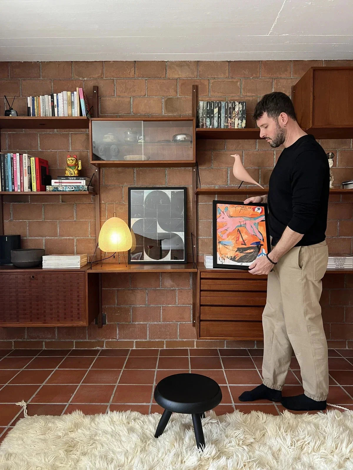 How to Choose Complementary Art and Picture Frames for Your Home Décor