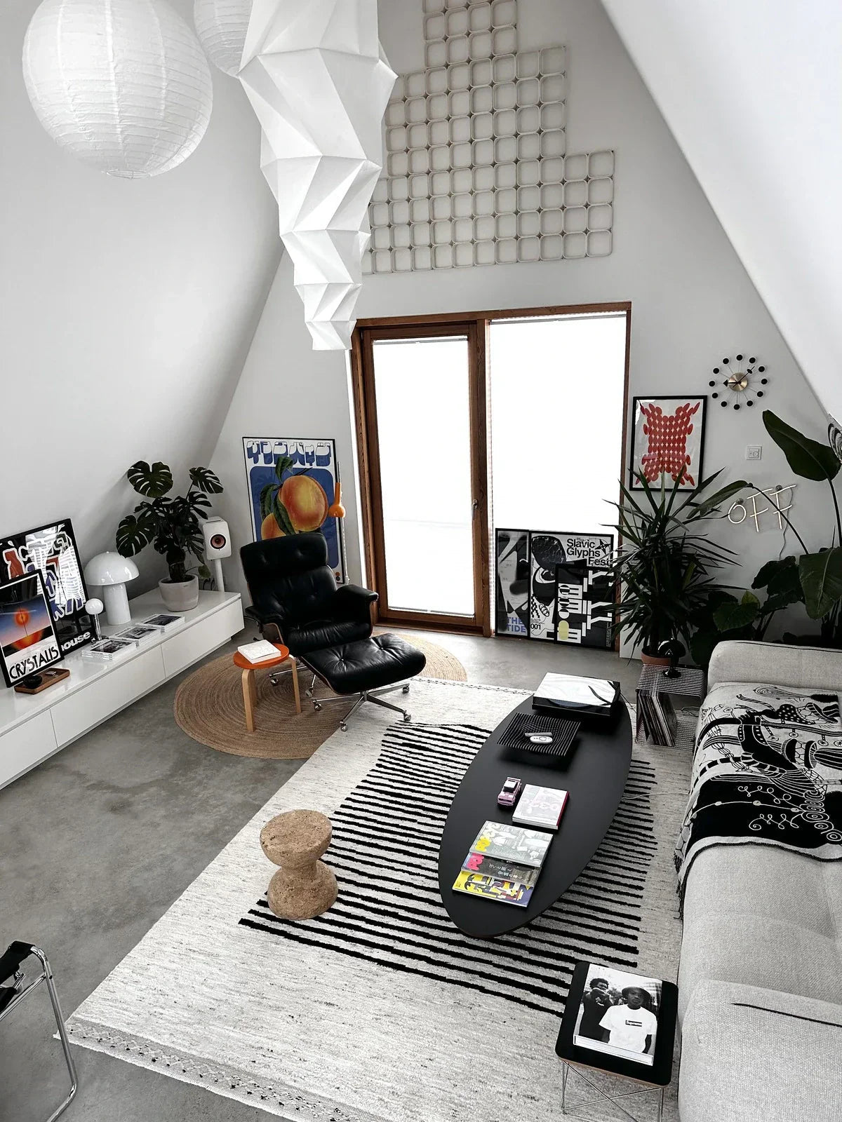 How to Decorate Your Home with Monochromatic or Black and White Art Prints