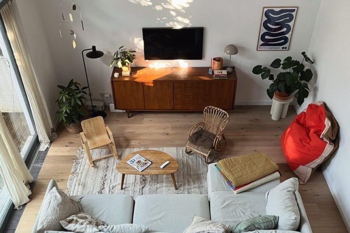 Upgrade your living room art