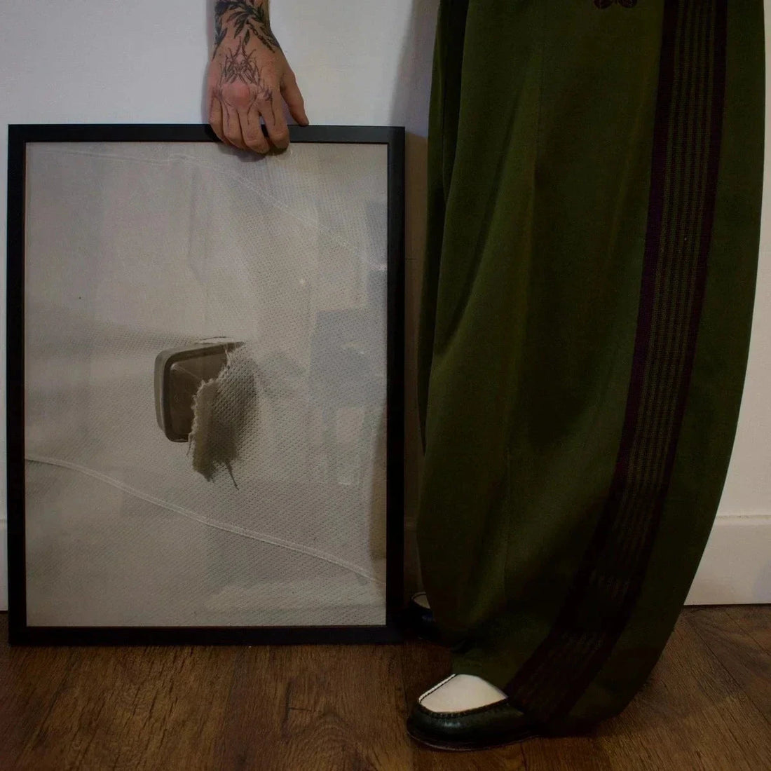 7 Questions to Ask Yourself Before Buying an Art Print