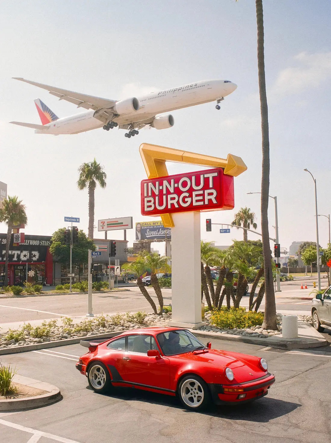 INNOUT Fly-Thru